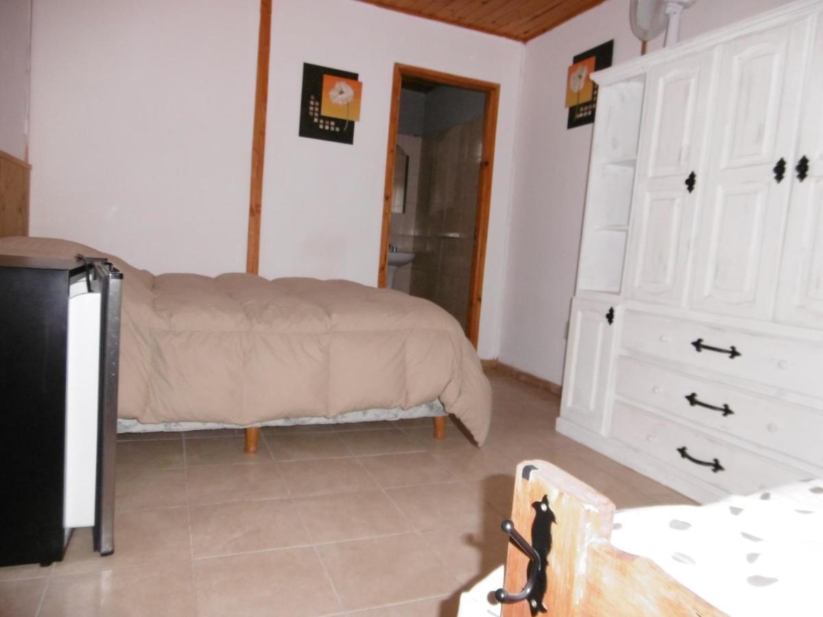 Hostel La Casa De Tounens Puerto Madryn Eksteriør billede