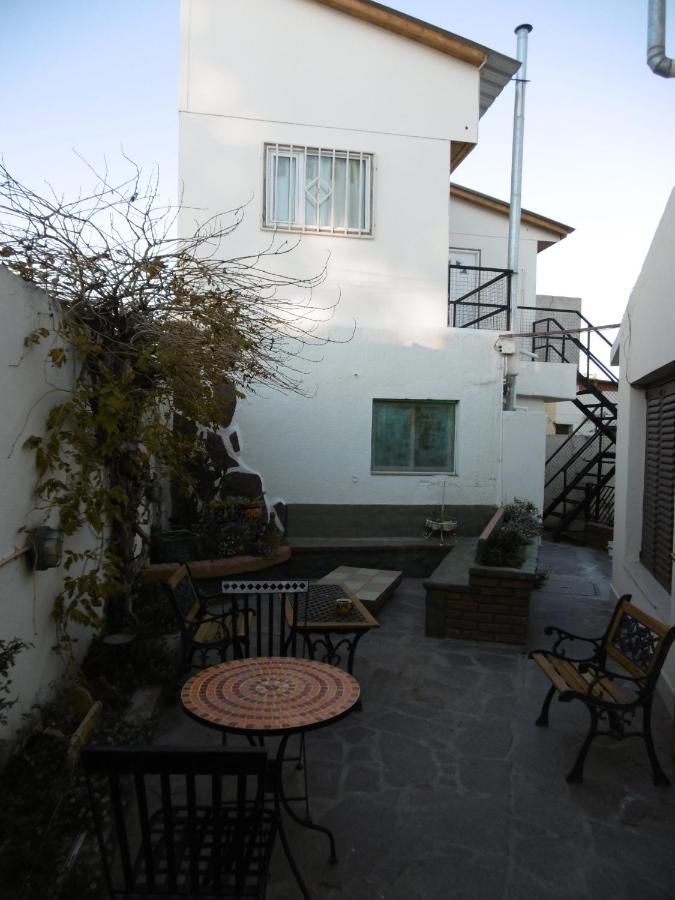 Hostel La Casa De Tounens Puerto Madryn Eksteriør billede